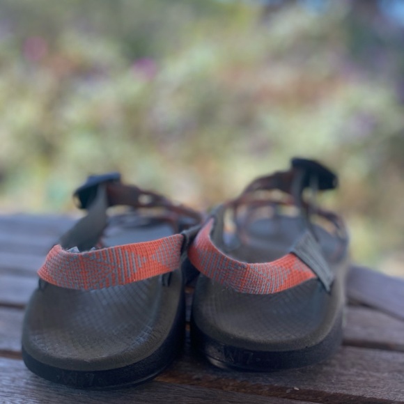 Women’s Chacos Size 7, Good Used Condition - Picture 12 of 15